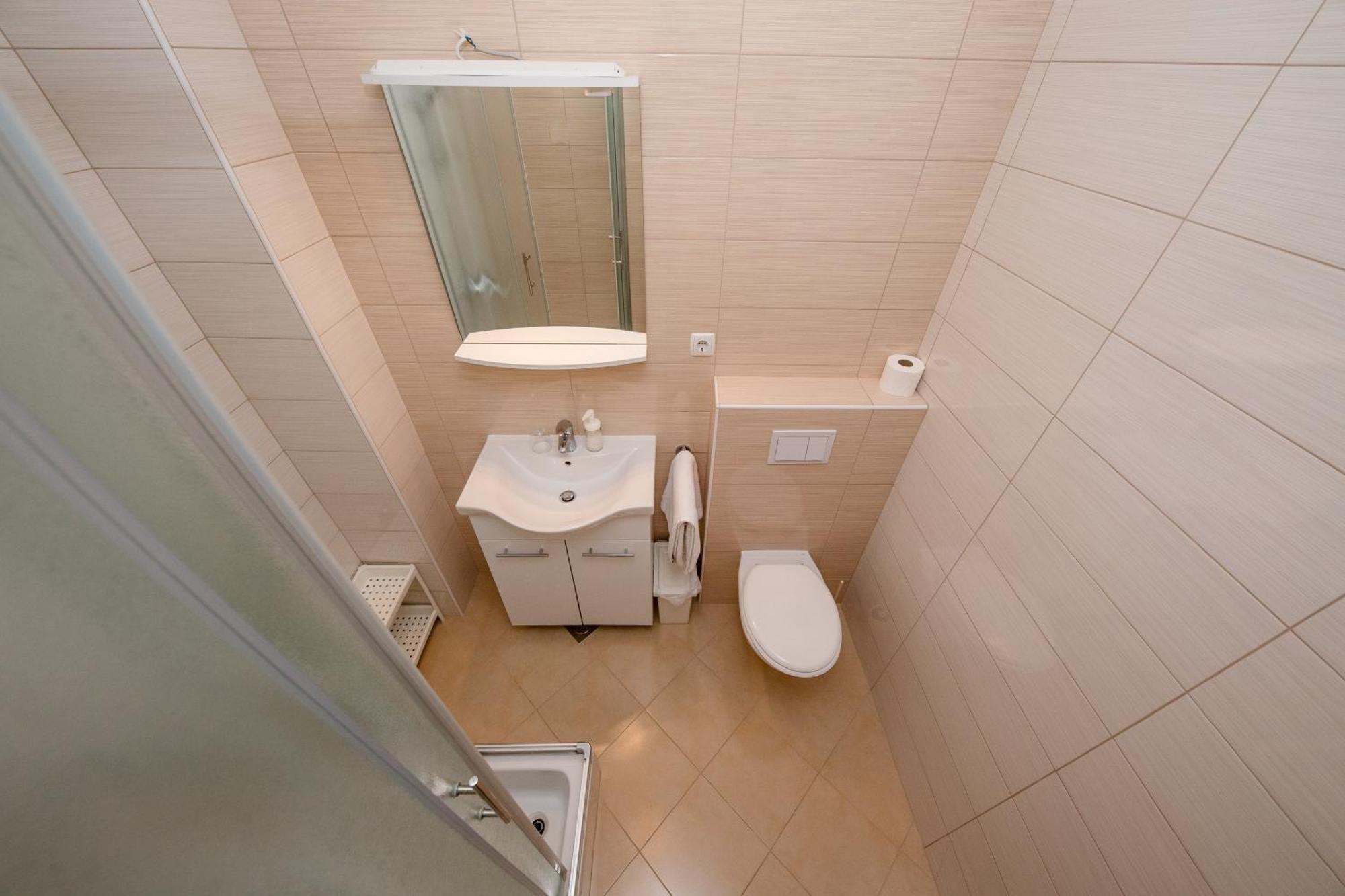 Tomulic Jasna I Miljenko Apartment Супетарска Драга Екстериор снимка